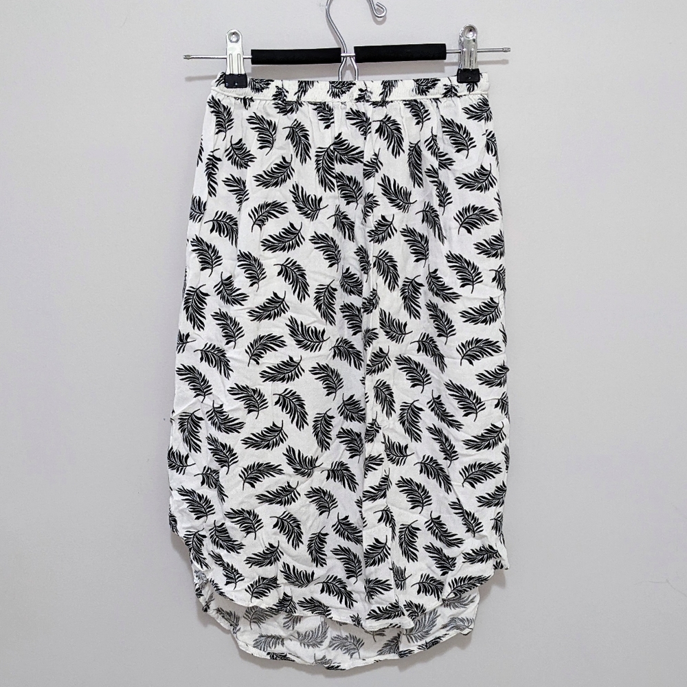 Feather print skirt